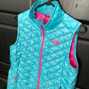 The North Face Woman’s Vest, Medium